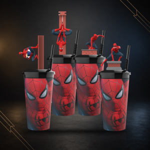 Lots de 4 cups avec pailles et figurines